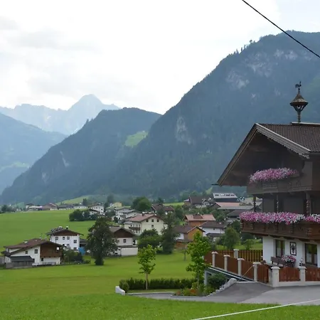 Haus Neuner *